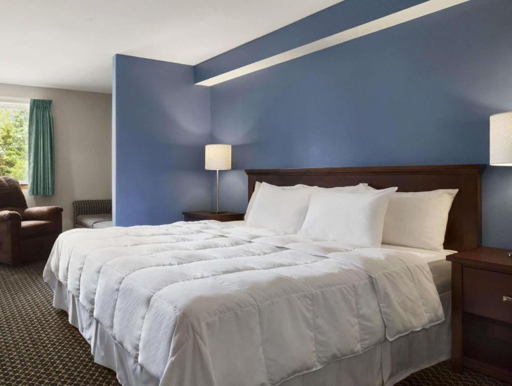 Days Inn By Wyndham Lacey Olympia Area Zewnętrze zdjęcie